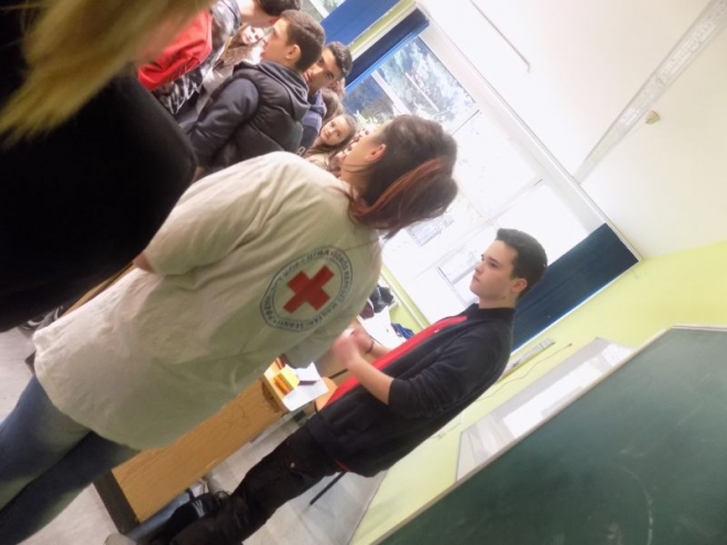 Предавање Црвеног Крста